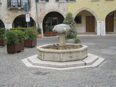 Vodnjak na Trgu sv.Marka
